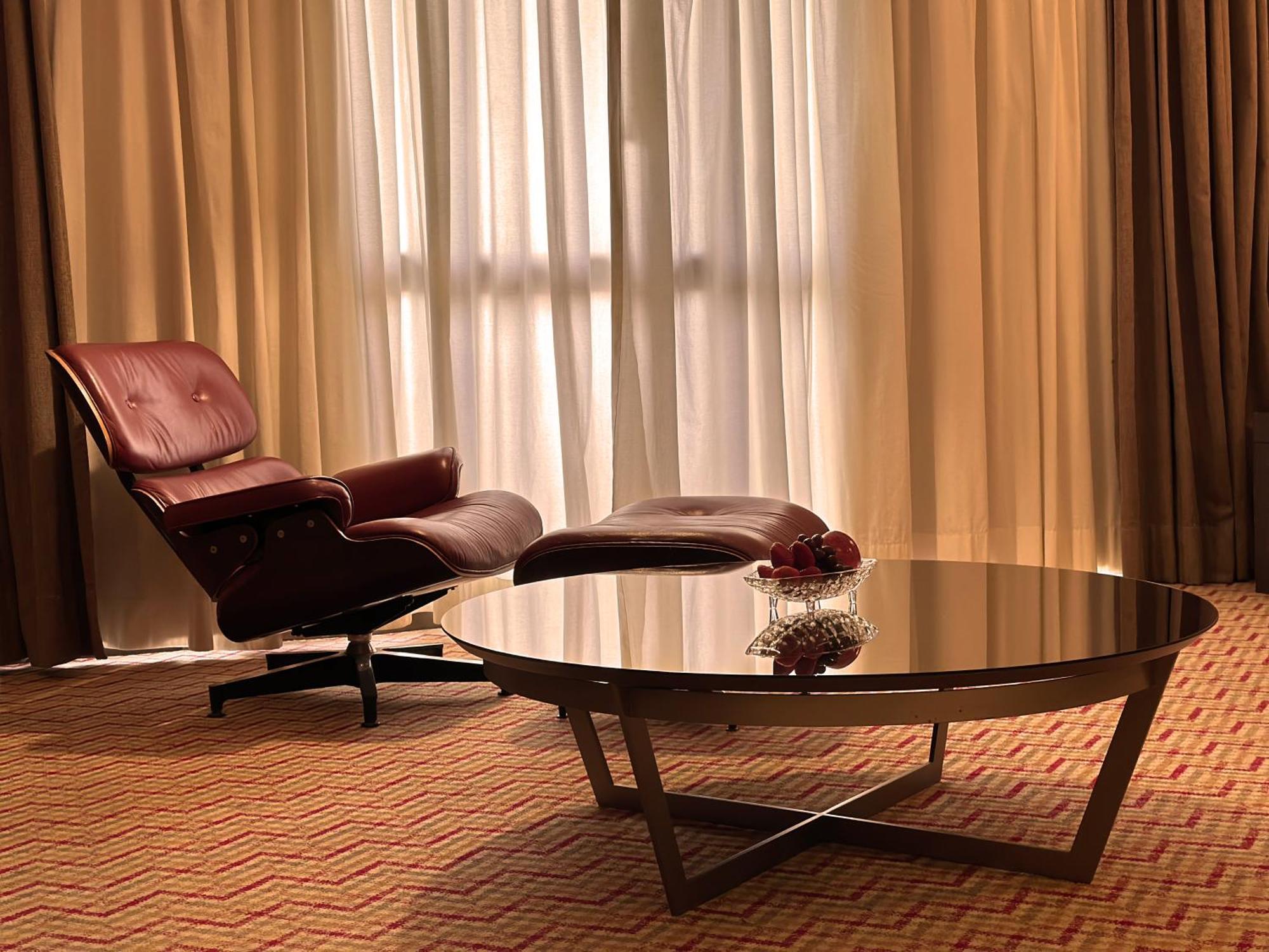 Kubitschek Plaza Hotel Brasília Exterior photo