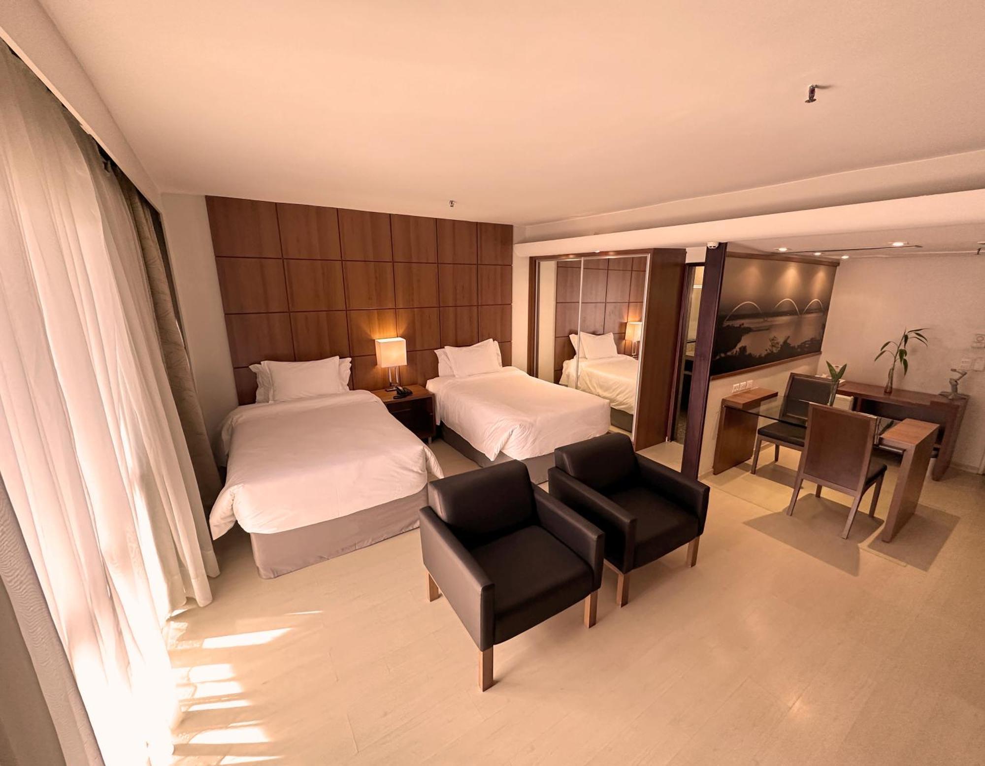 Kubitschek Plaza Hotel Brasília Room photo